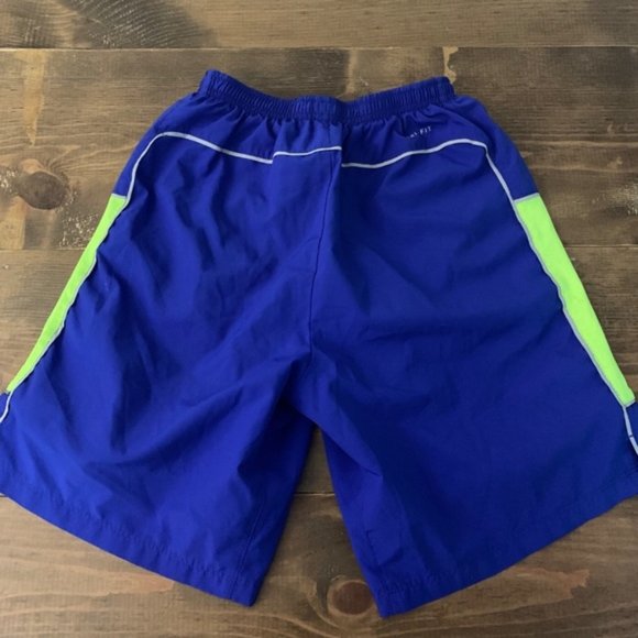 Nike Dri-Fit Warm Up Shorts - Picture 3 of 5